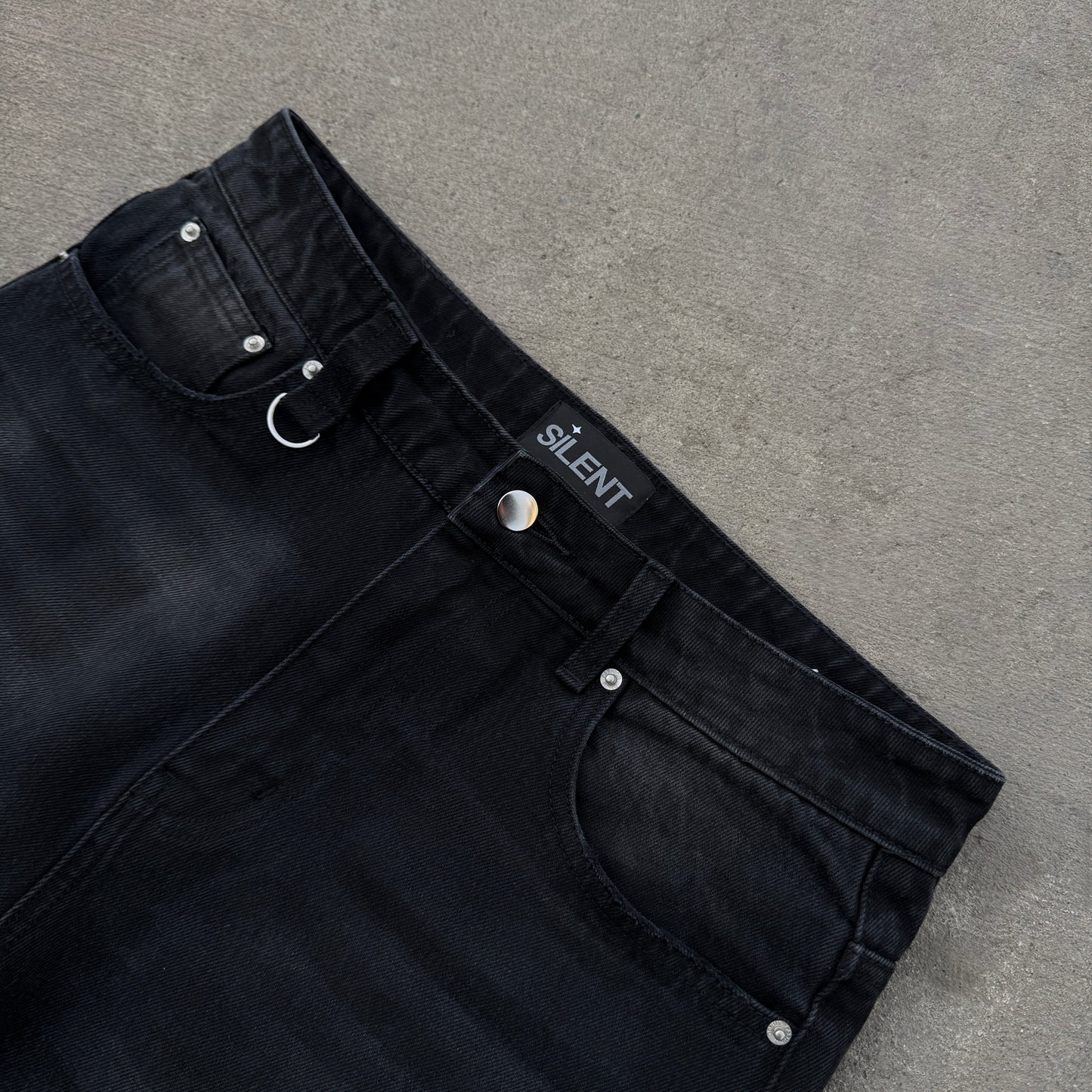 SILENT DENIMS (WASHED BLACK)